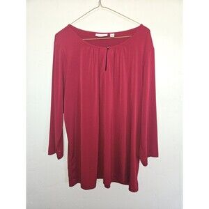 Susan Graver Women's Red 3/4 Sleeve Top. Keyhole Neck, Size XL